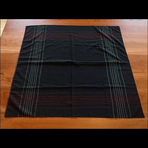 Geometric Print Scarf - Picture 3 of 3